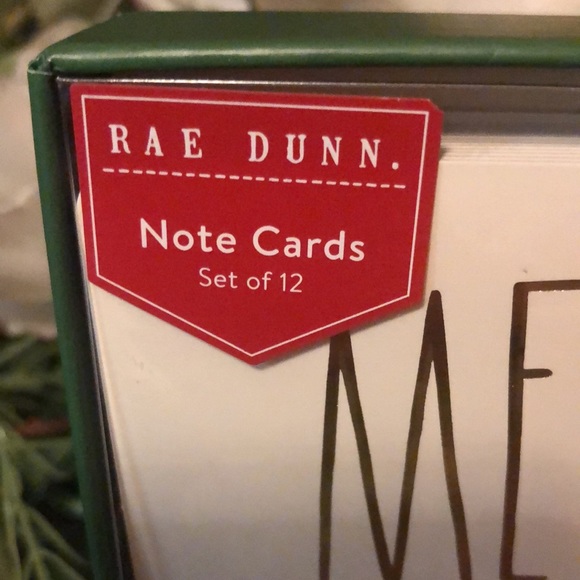 RAE DUNN PANORAMIC NOTE CARD SET " MERRY CHRISTMAS" WITH GOLD LETTERS - Picture 2 of 4